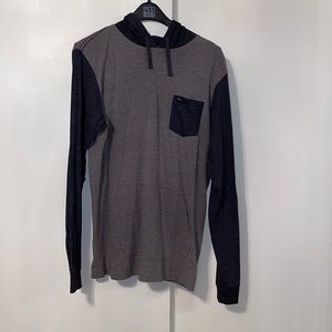 RVCA T-SHIRT HOODIE